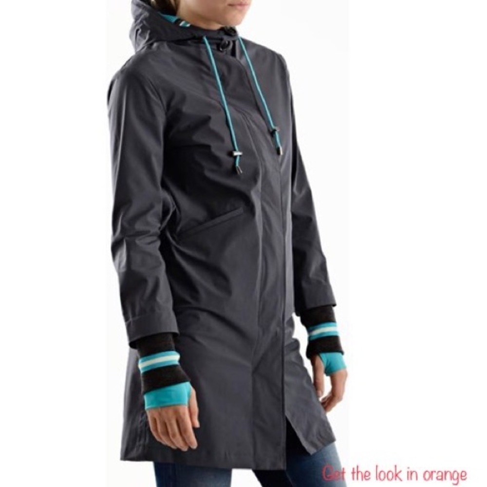 2SHIRTS.AGO Raincoat w Orange Accents